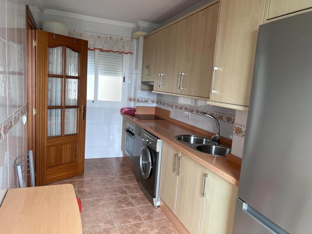 Apartamentos La Caleta Caleta De Velez Kültér fotó
